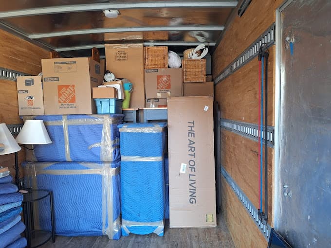 Money Tree Moving Boston Reviews, Pricing, Phone